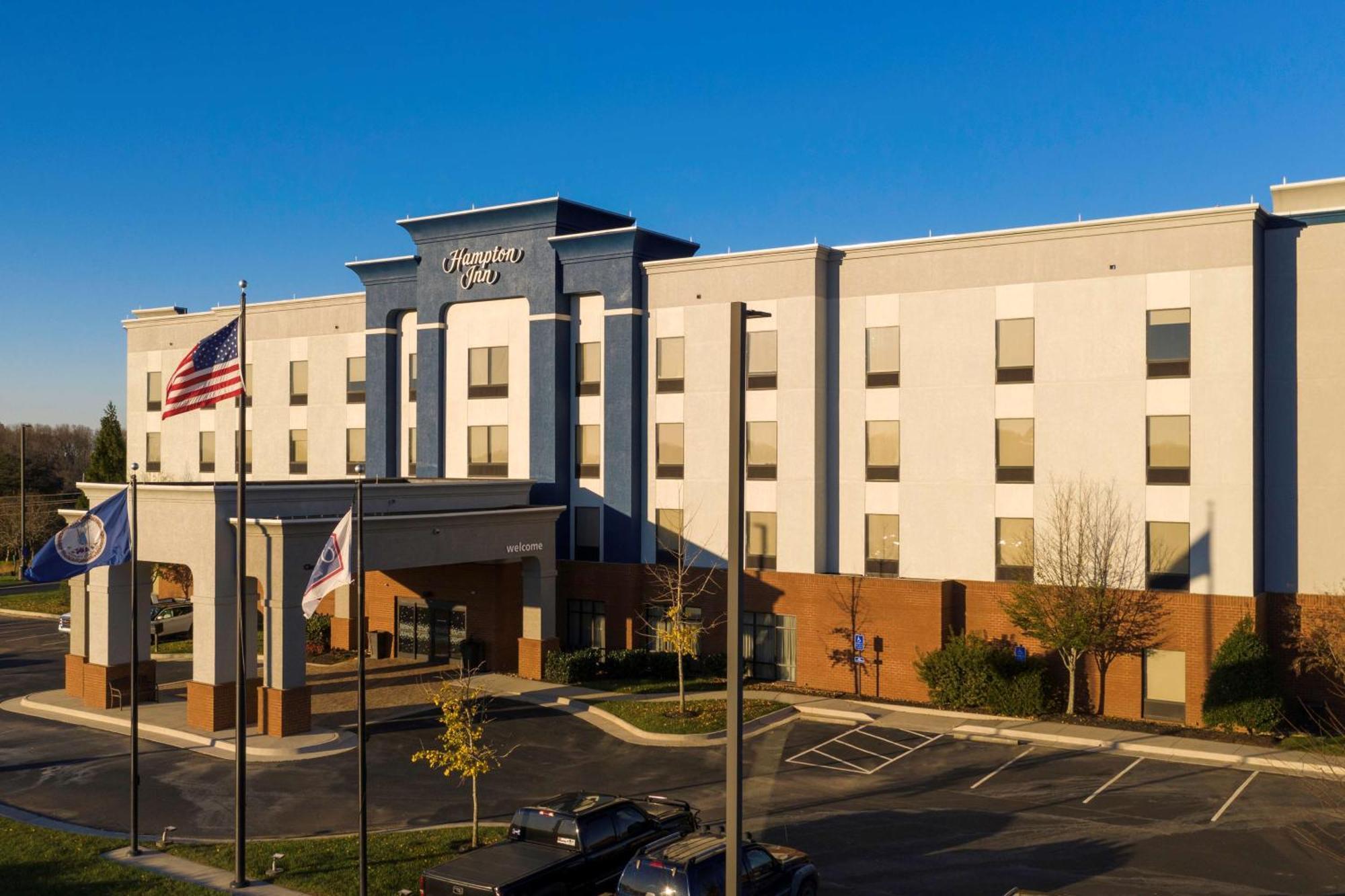 Hampton Inn Gretna - Smith Mountain Lake Εξωτερικό φωτογραφία